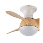 Ventilador de techo con aspas de madera