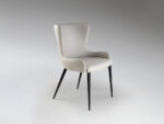 silla blanca schuller